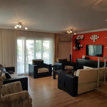 Central Duplex With Garden In * Çeşme