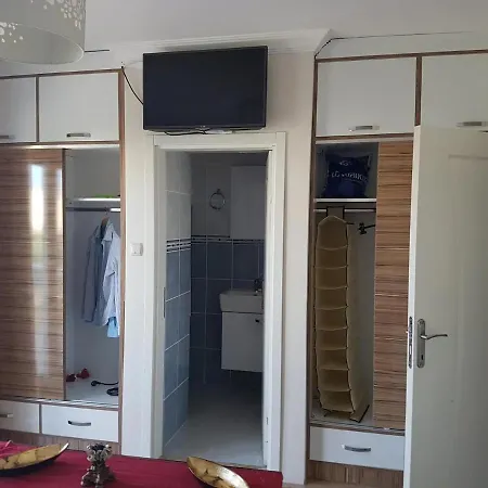Central Duplex With Garden In شقة *